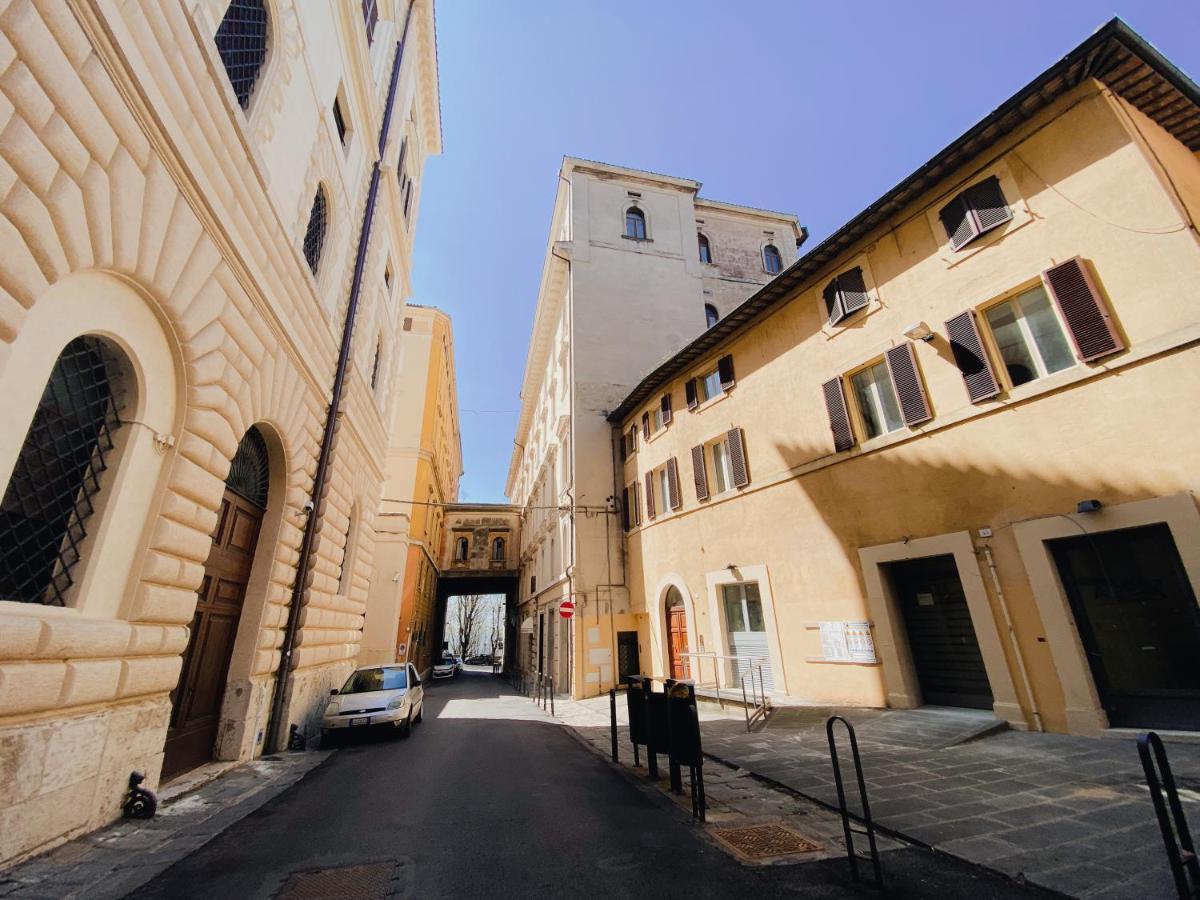 Exclusive Apartment In Piazza Italia In Perugia Exteriér fotografie